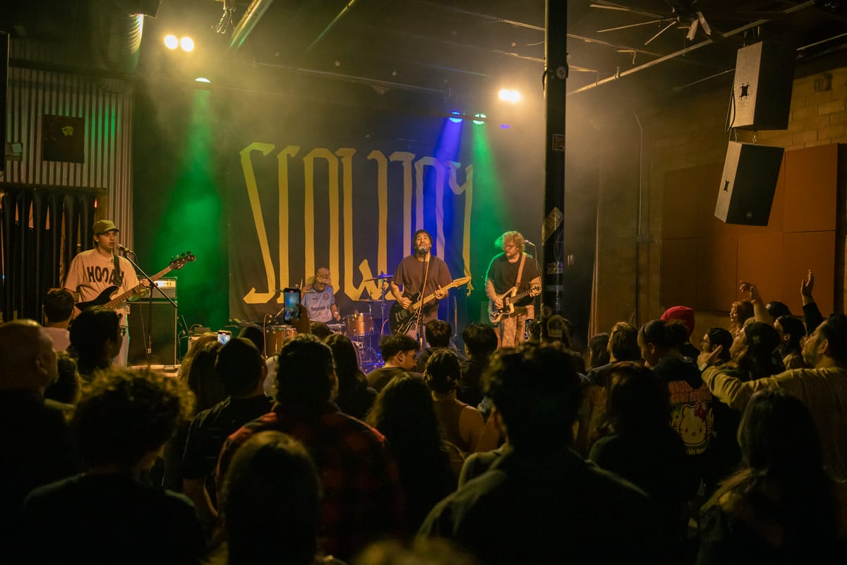 An Emotional Peak —Slow Joy Breaking Through in San Antonio